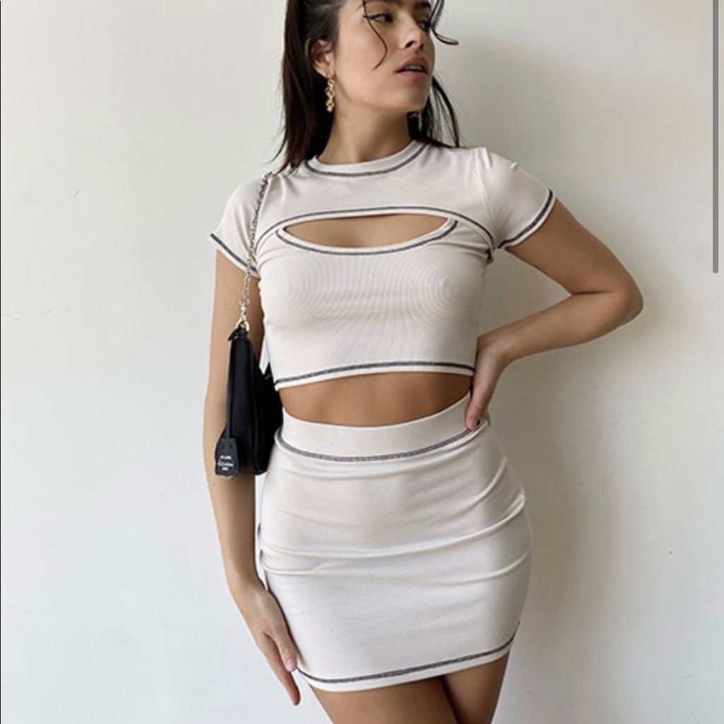 Cream 2 Piece